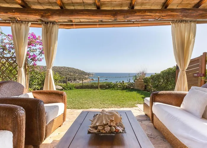 Сasa de vacaciones Luna Bay Retreat Con Vista Sulla Baia Di Porto Luna A 2 Km Da Villasimius